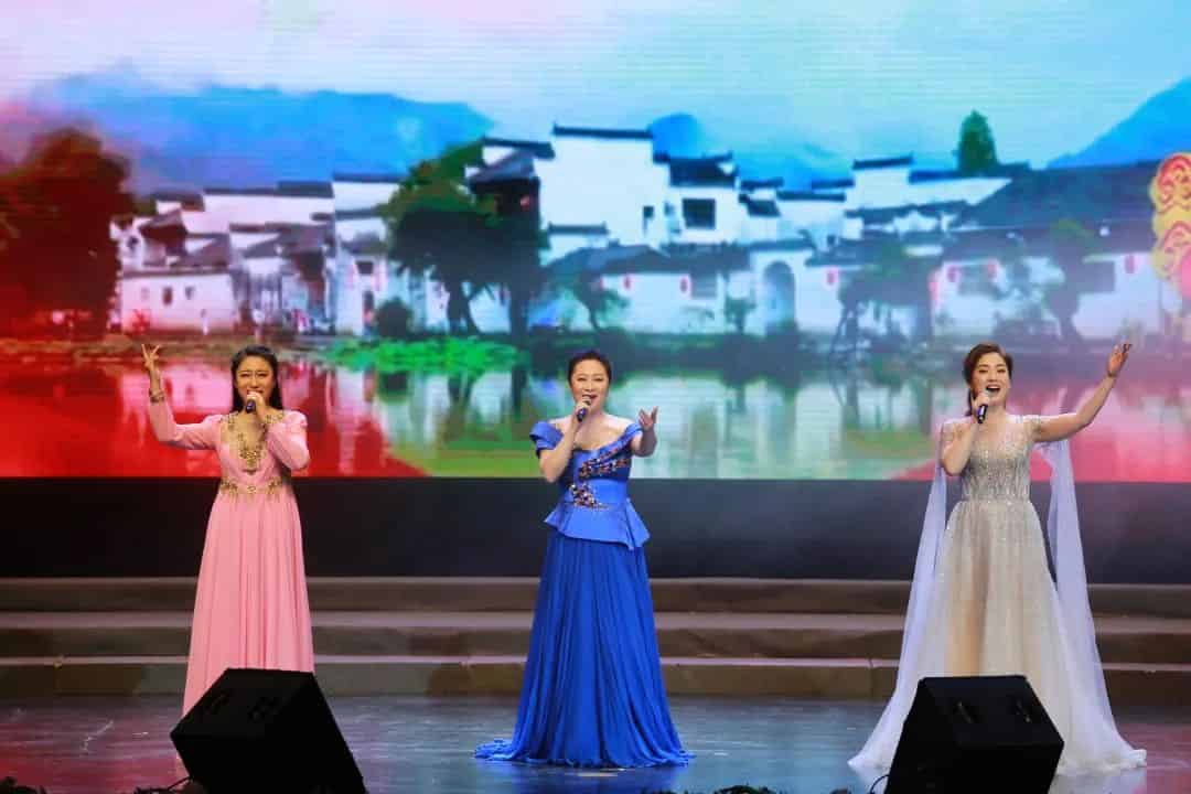 青岛市歌舞剧院 图片