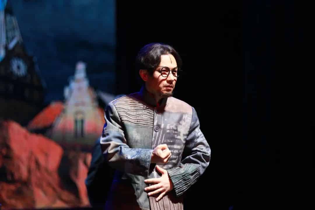 青岛市歌舞剧院 图片