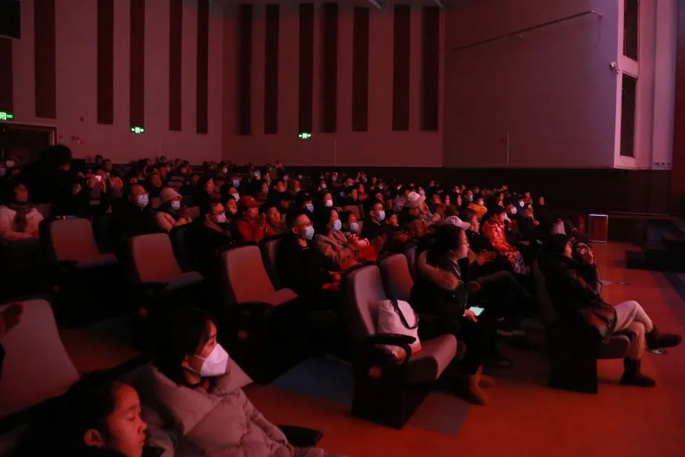 青岛市歌舞剧院 图片